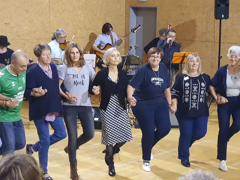 674350_a408786b3e8d49aea21a0f6e2fbf1840-mv2 674350_a408786b3e8d49aea21a0f6e2fbf1840-mv2