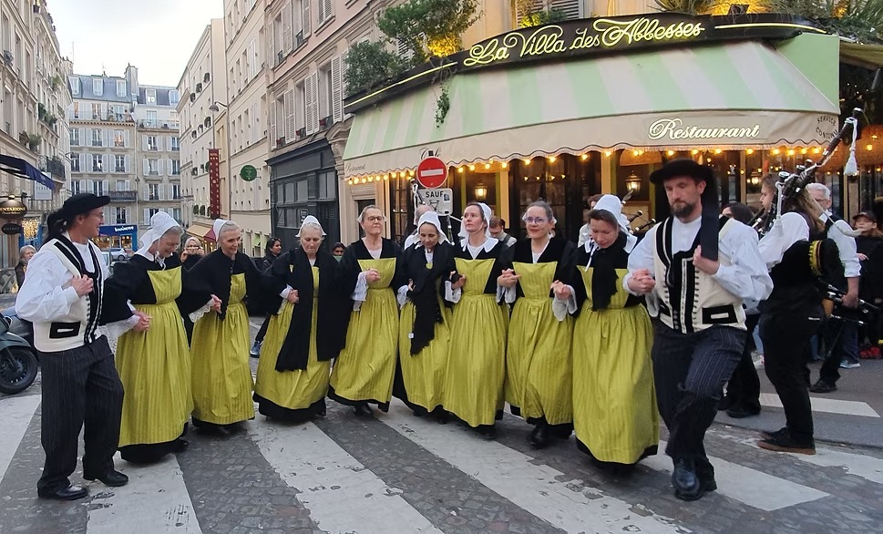 674350_2d216b1b676e499cb0d7dba7cfdd9358-mv2 674350_2d216b1b676e499cb0d7dba7cfdd9358-mv2