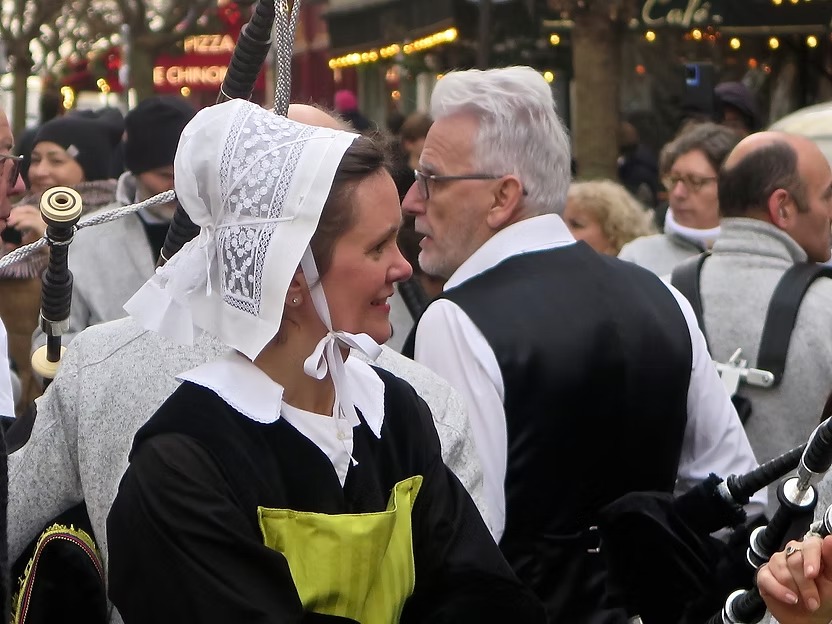 674350_6de75b2ec7b243a9b4953899fd4e4599-mv2 674350_6de75b2ec7b243a9b4953899fd4e4599-mv2