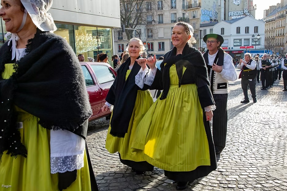 674350_81748cabb27a4a2e9fc96b885475e4cf-mv2 674350_81748cabb27a4a2e9fc96b885475e4cf-mv2