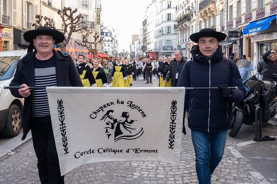 674350_bb6de729f7224d9bb661e78d19c7257a-mv2 674350_bb6de729f7224d9bb661e78d19c7257a-mv2