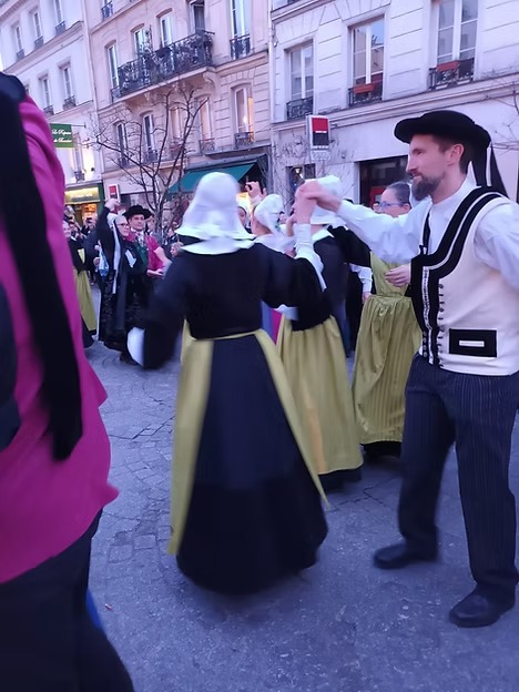 674350_c7eba5c6072e4751b95d999f75bb6efd-mv2-1- 674350_c7eba5c6072e4751b95d999f75bb6efd-mv2-1-