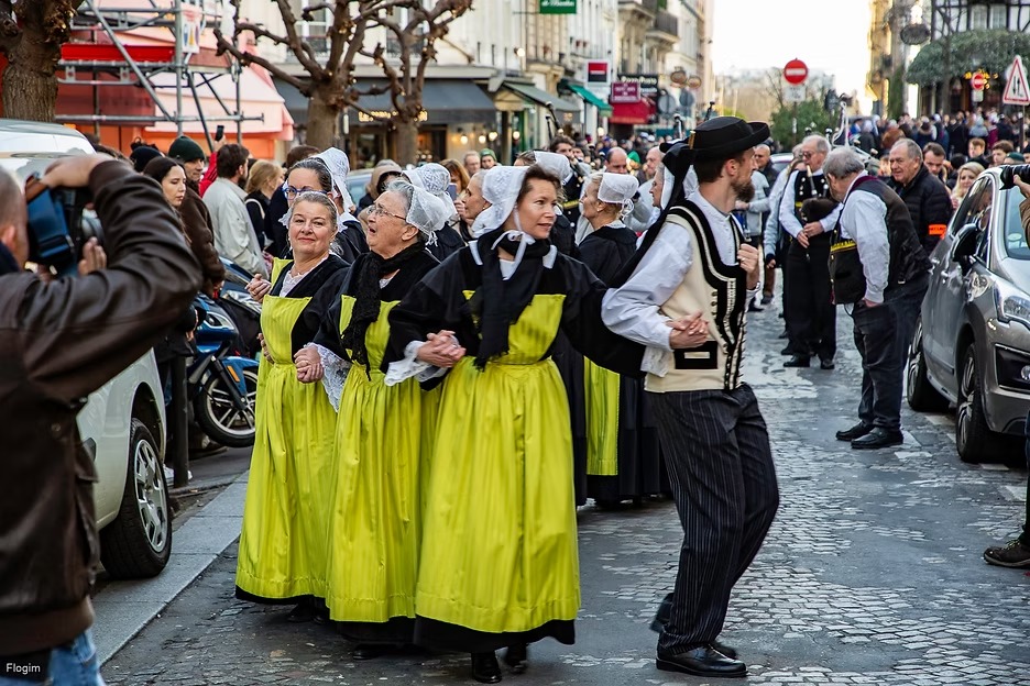 674350_eb7d9e96810944429f8056997726dc49-mv2 674350_eb7d9e96810944429f8056997726dc49-mv2