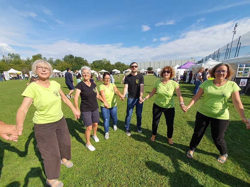 674350_77f05e99e4b84d89a6a33420d74c9468-mv2 674350_77f05e99e4b84d89a6a33420d74c9468-mv2