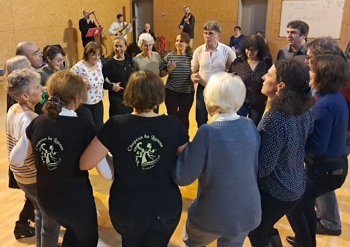 674350_4e96e3b7bba34eafbf803056d0e6715f-mv2 674350_4e96e3b7bba34eafbf803056d0e6715f-mv2