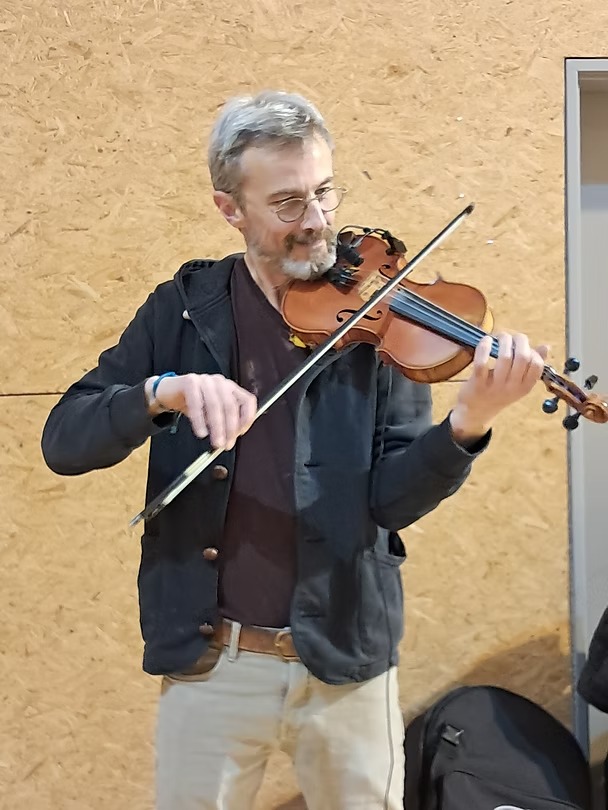 674350_e974850008c04c6f9ee911477f5b48de-mv2 674350_e974850008c04c6f9ee911477f5b48de-mv2