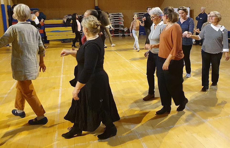 674350_18ffd29971cf44f9ac47560276b308b6-mv2