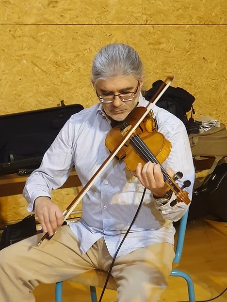 674350_fca37a998bee4b818b0b985cef00cf7f-mv2