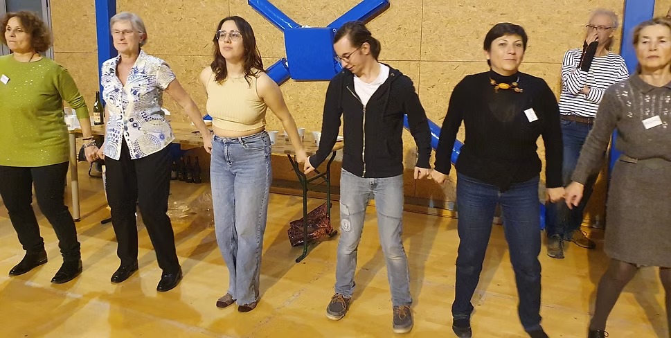 674350_3646013fb2164b40a4b68e0ef30cf073-mv2