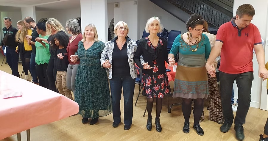 674350_4e3f08d5f4f8407694de763e10212028-mv2