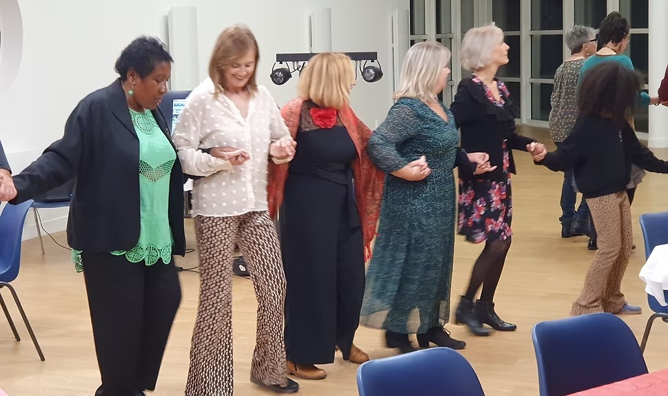 674350_b33f192957184eba971cb86a83249f96-mv2