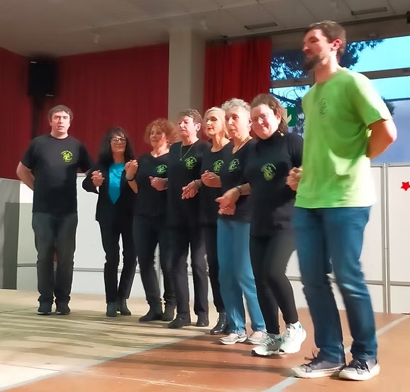 674350_f6acb3c3d2064f15ad4cd30f01669b60-mv2