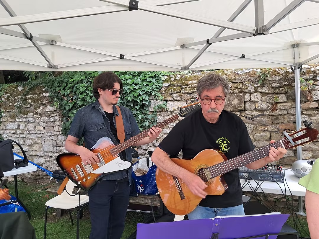 674350_02248c22dbd14dbe865705c497a525a5-mv2