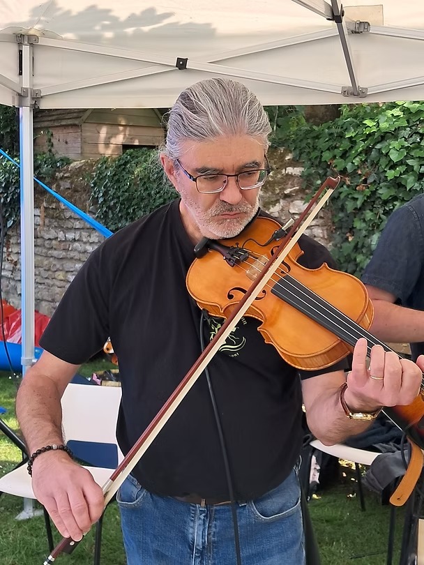 674350_5293a96aa4364a64abeace5d74d340f3-mv2