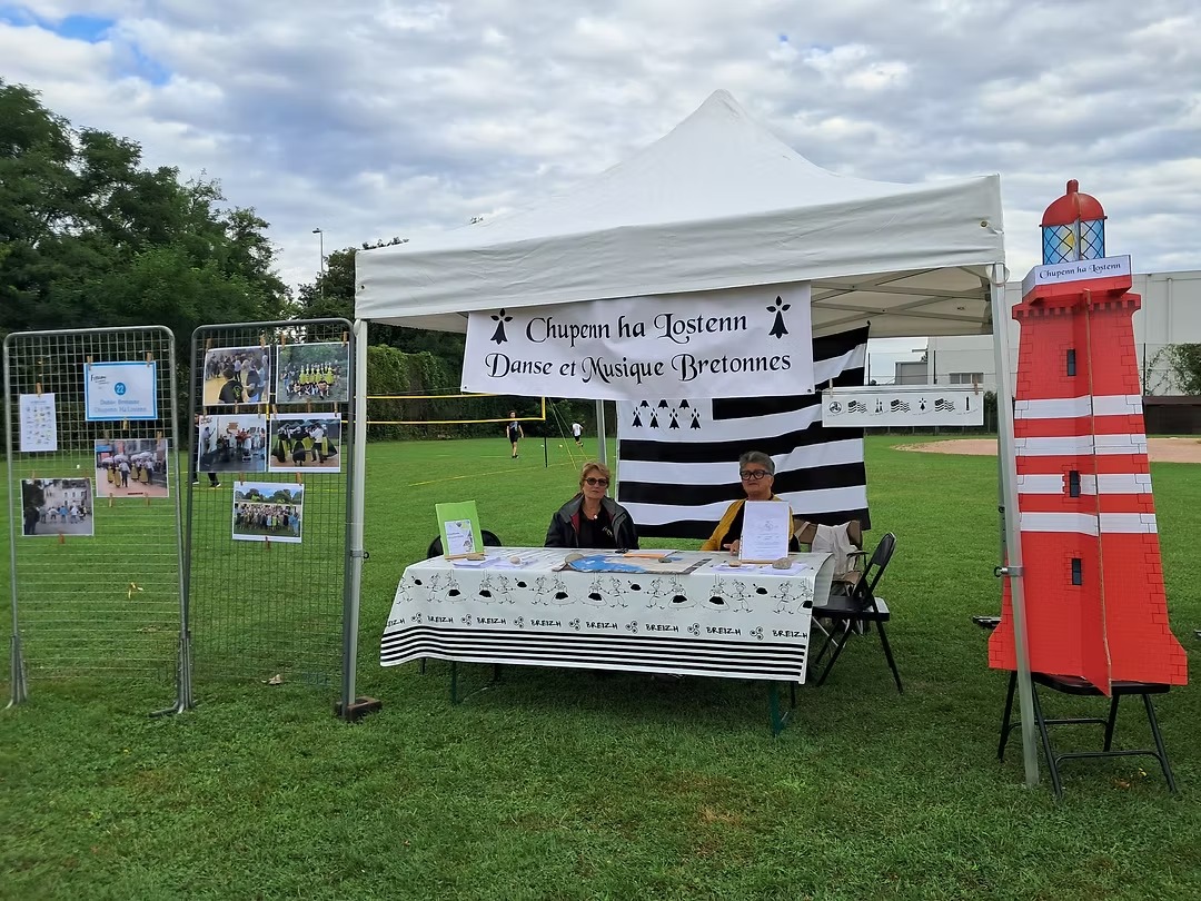 674350_3cd215dd5604458c85cce22ce09685f2-mv2