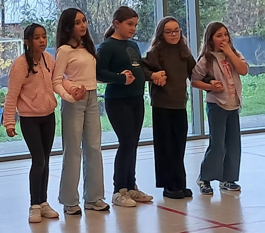 674350_0d385b7fcf4348e6a17fc952935604d4-mv2