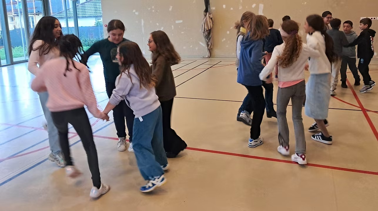 674350_3028729b0db14a17801b534879445d74-mv2