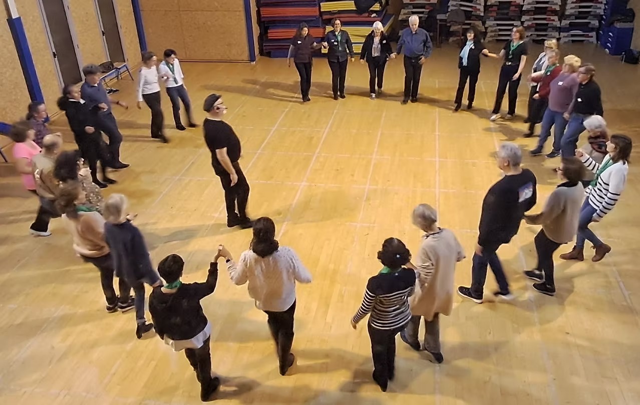 674350_1e783654774f4ed5af36782568e5bb64-mv2