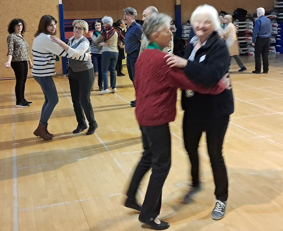 674350_975d97ba71754a409fed04025cbbf224-mv2