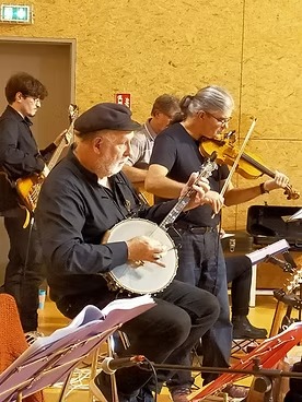 674350_af954ab79b354e0da5a4ae0fe0d54c60-mv2